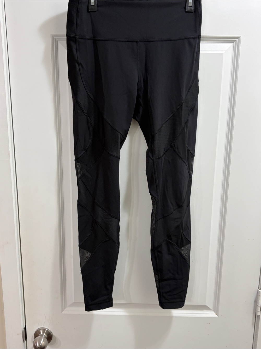 Lululemon Black Mesh Panel Leggings sz 10